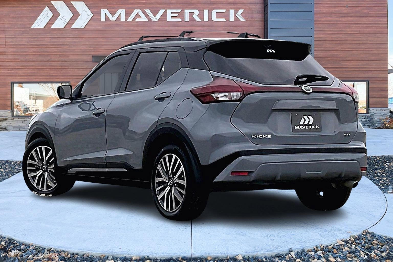 Used 2021 Nissan Kicks SR w/ Interior Electronics Package image 4