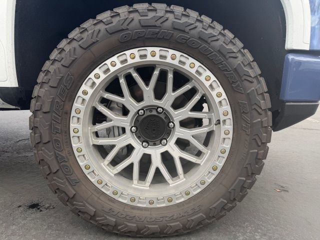 New 2025 GMC Sierra 1500 Elevation w/ Elevation Premium Package image 8