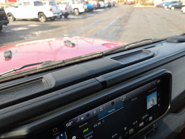 Used 2024 Jeep Gladiator Sport image 23