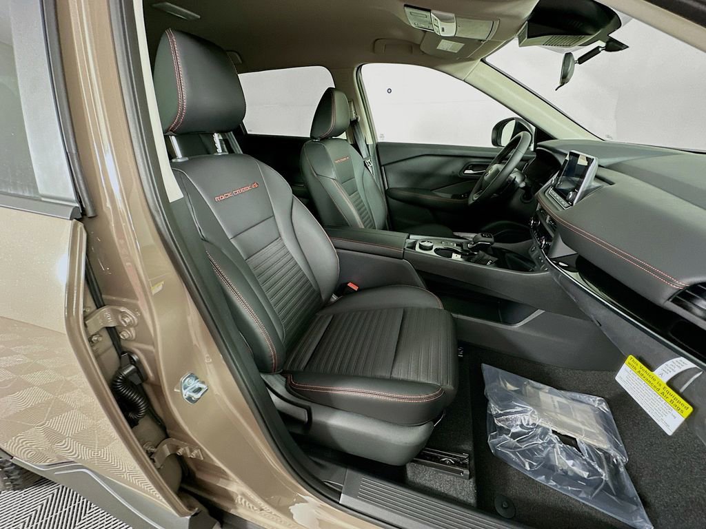 New 2026 Nissan Rogue SV image 36