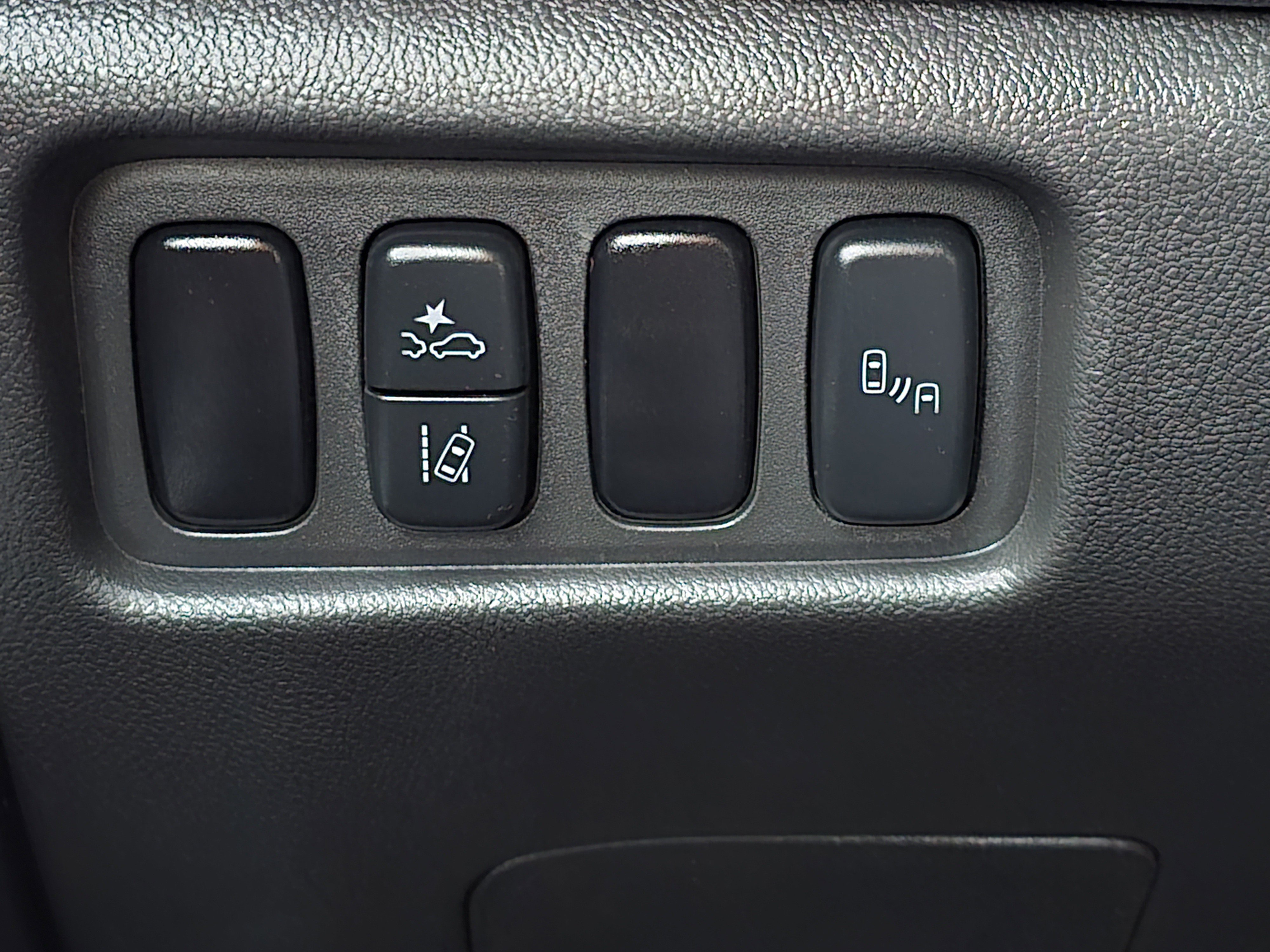 Used 2024 Mitsubishi Outlander Sport SE image 12