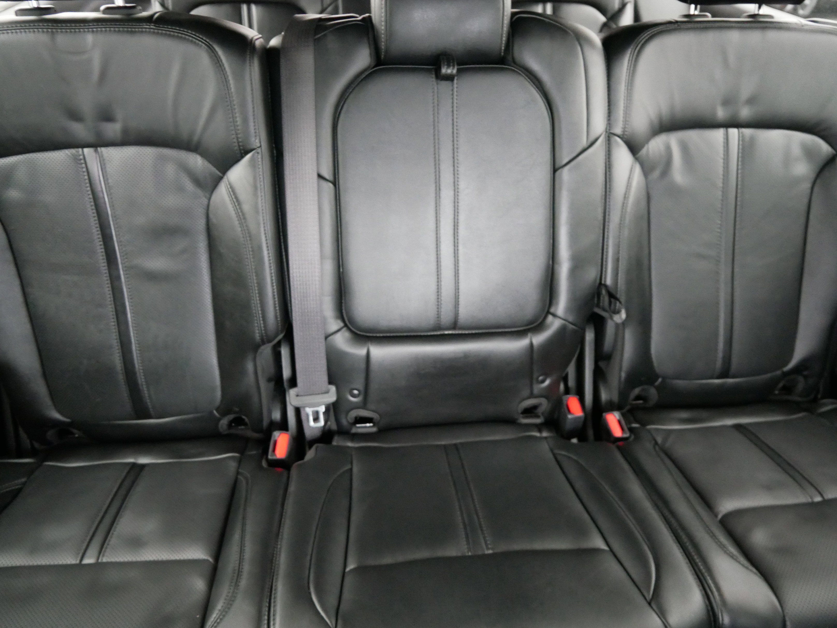 Used 2022 Jeep Wagoneer Series III image 13