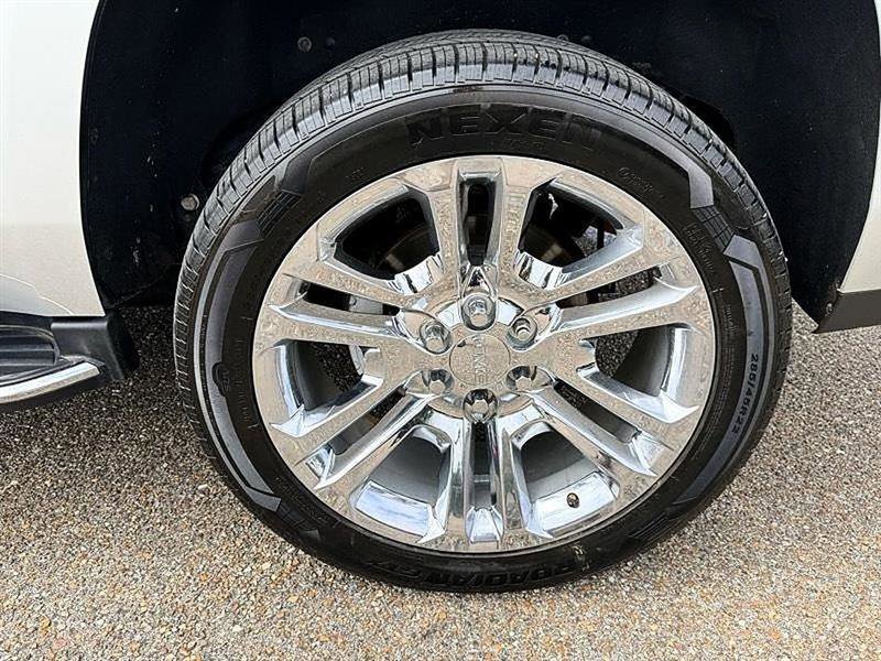 Used 2018 GMC Yukon SLT w/ Premium Edition image 59