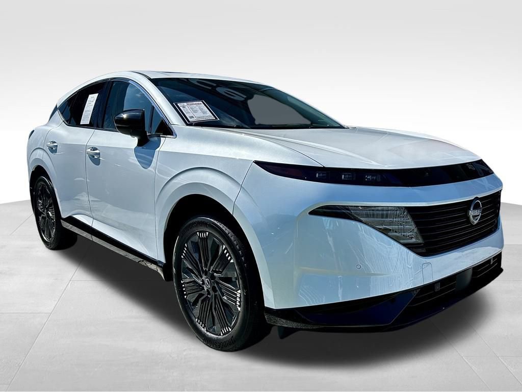 Used 2025 Nissan Murano Platinum w/ Cargo Package image 2