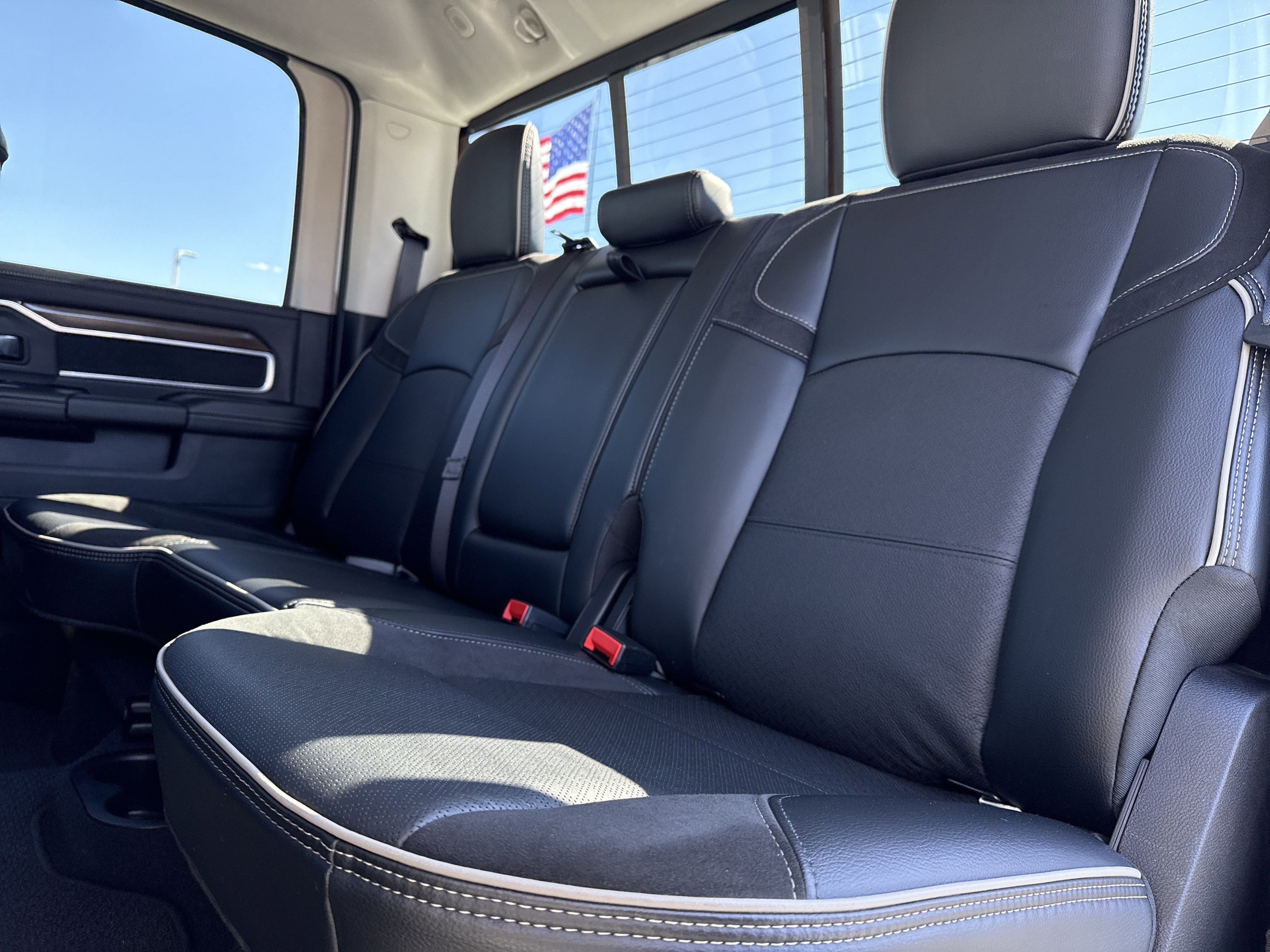 Used 2024 RAM 2500 Laramie w/ Safety Group image 30