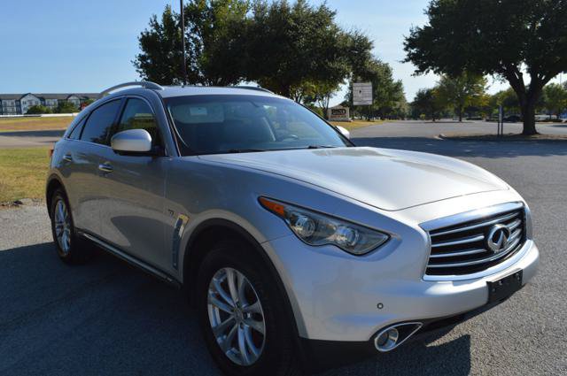 Used 2015 INFINITI QX70 2WD w/ Premium Package image 2