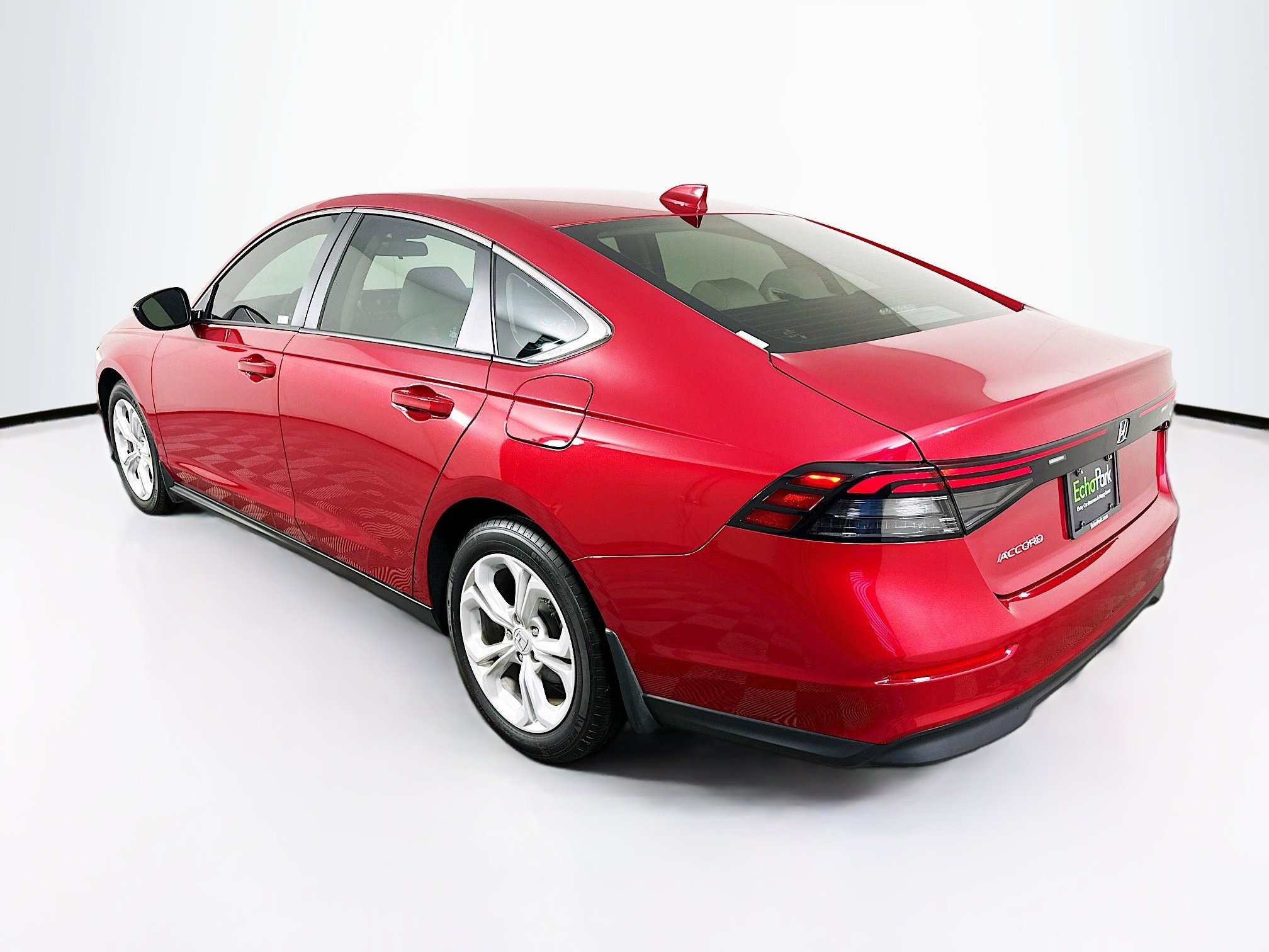 Used 2025 Honda Accord LX image 5