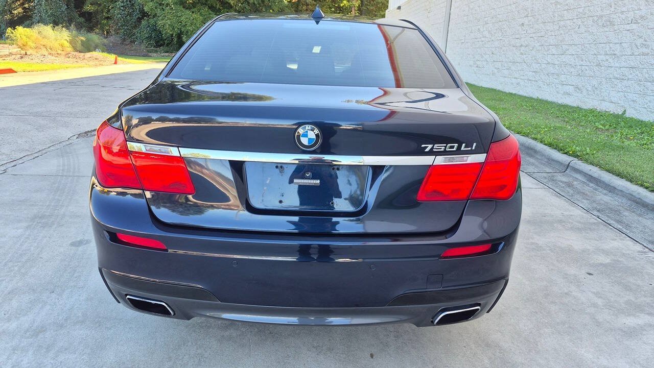Used 2011 BMW 750Li xDrive AWD/4WD image 5