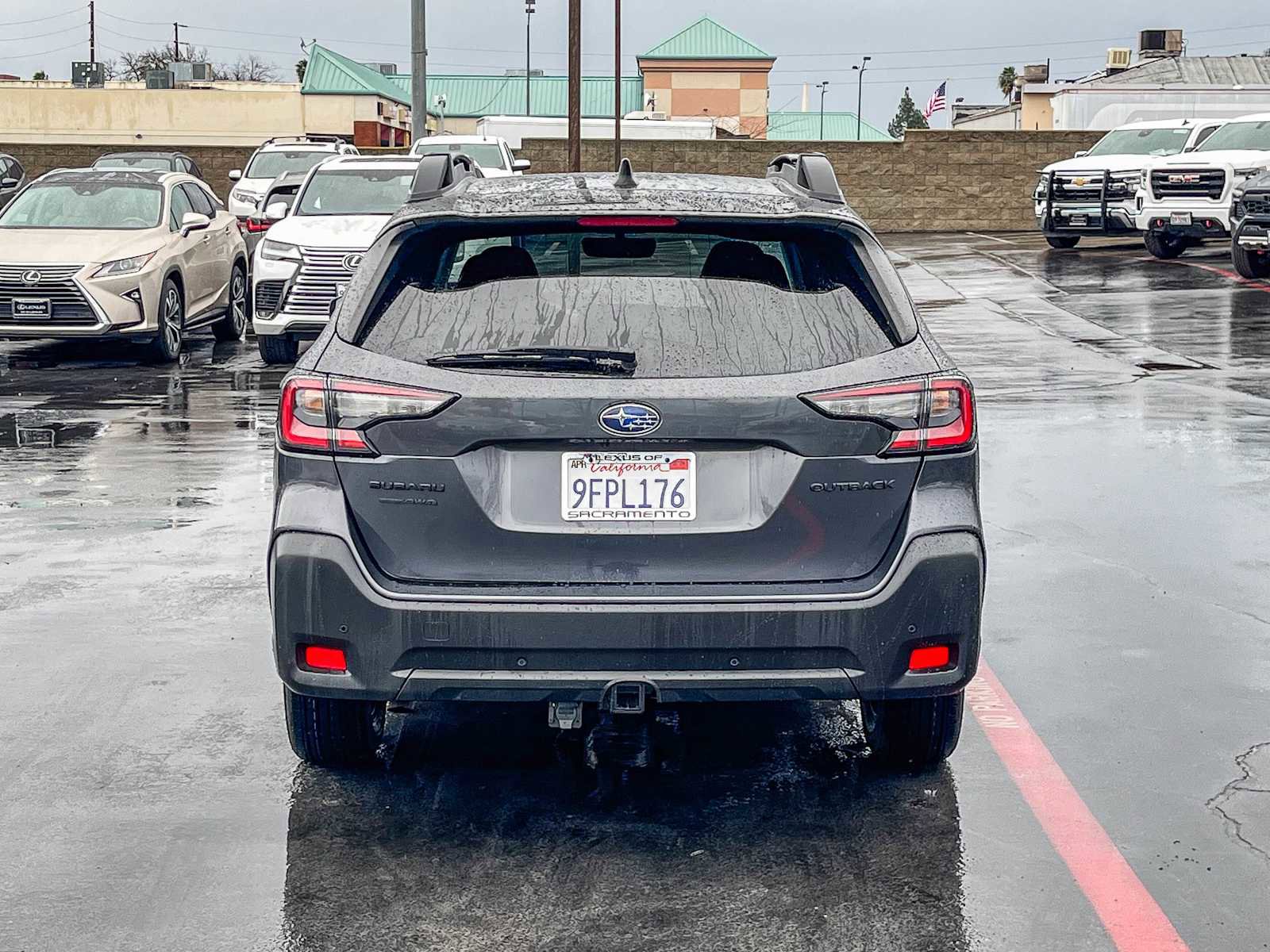 Used 2023 Subaru Outback Onyx Edition image 3