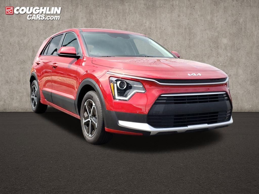 Used 2024 Kia Niro LX