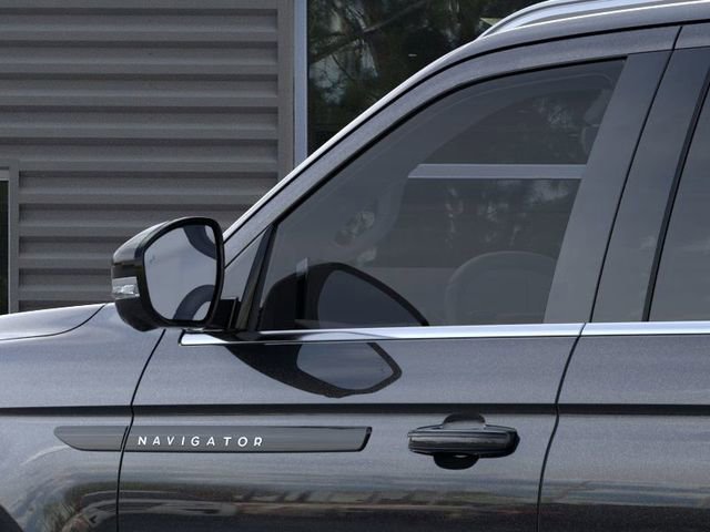 New 2025 Lincoln Navigator L Black Label image 20