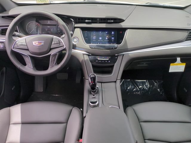 New 2026 Cadillac XT5 Luxury FWD image 19