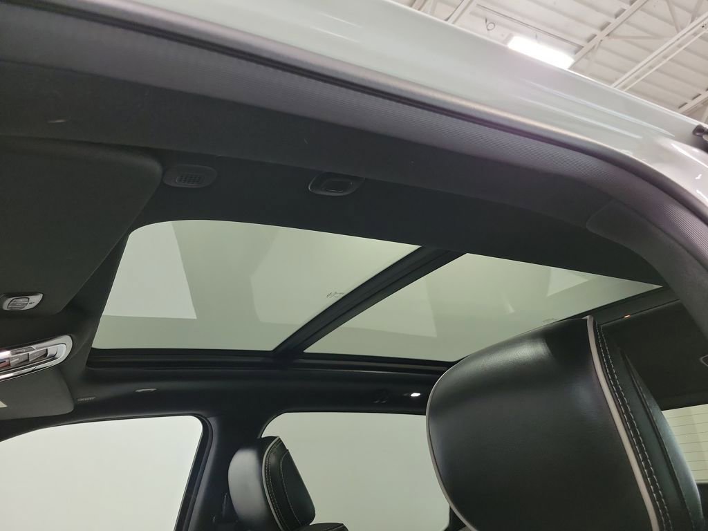 Used 2025 RAM 1500 Limited image 4