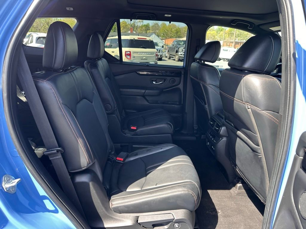 Used 2023 Honda Pilot TrailSport image 21