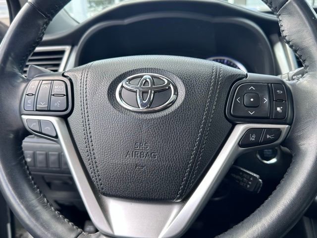 Used 2018 Toyota Highlander SE AWD/4WD image 13