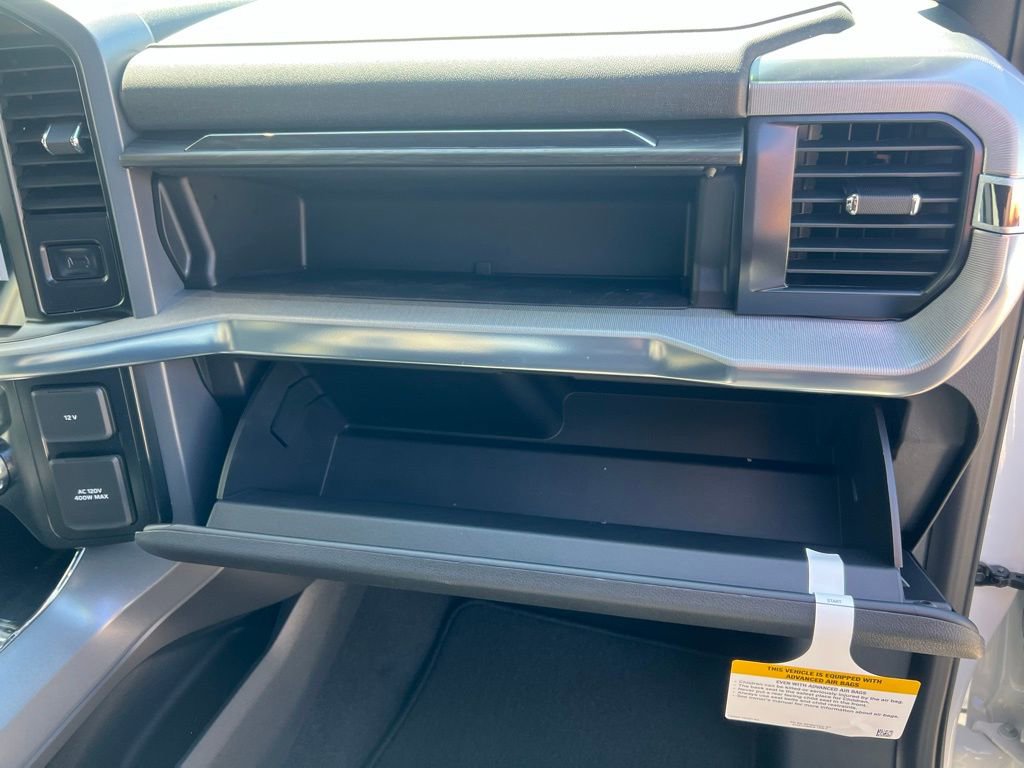 New 2026 Ford F150 Lariat w/ Equipment Group 502A High image 28