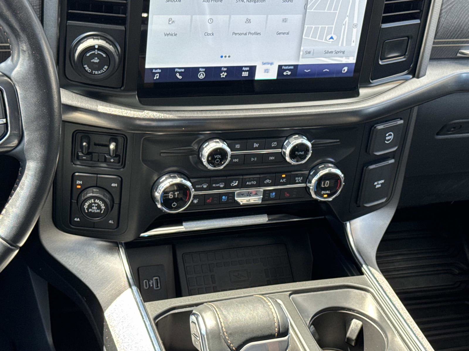 Used 2021 Ford F150 Platinum w/ Equipment Group 701A High image 4