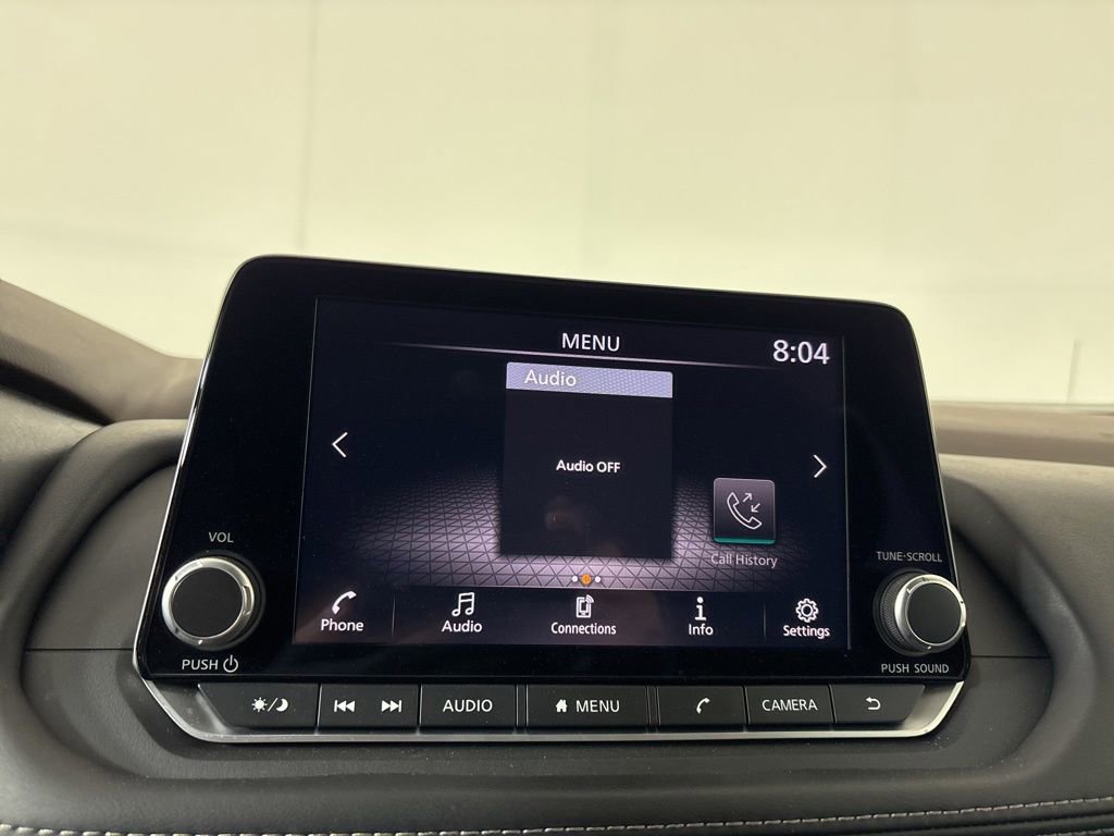 Used 2023 Nissan Rogue S image 26