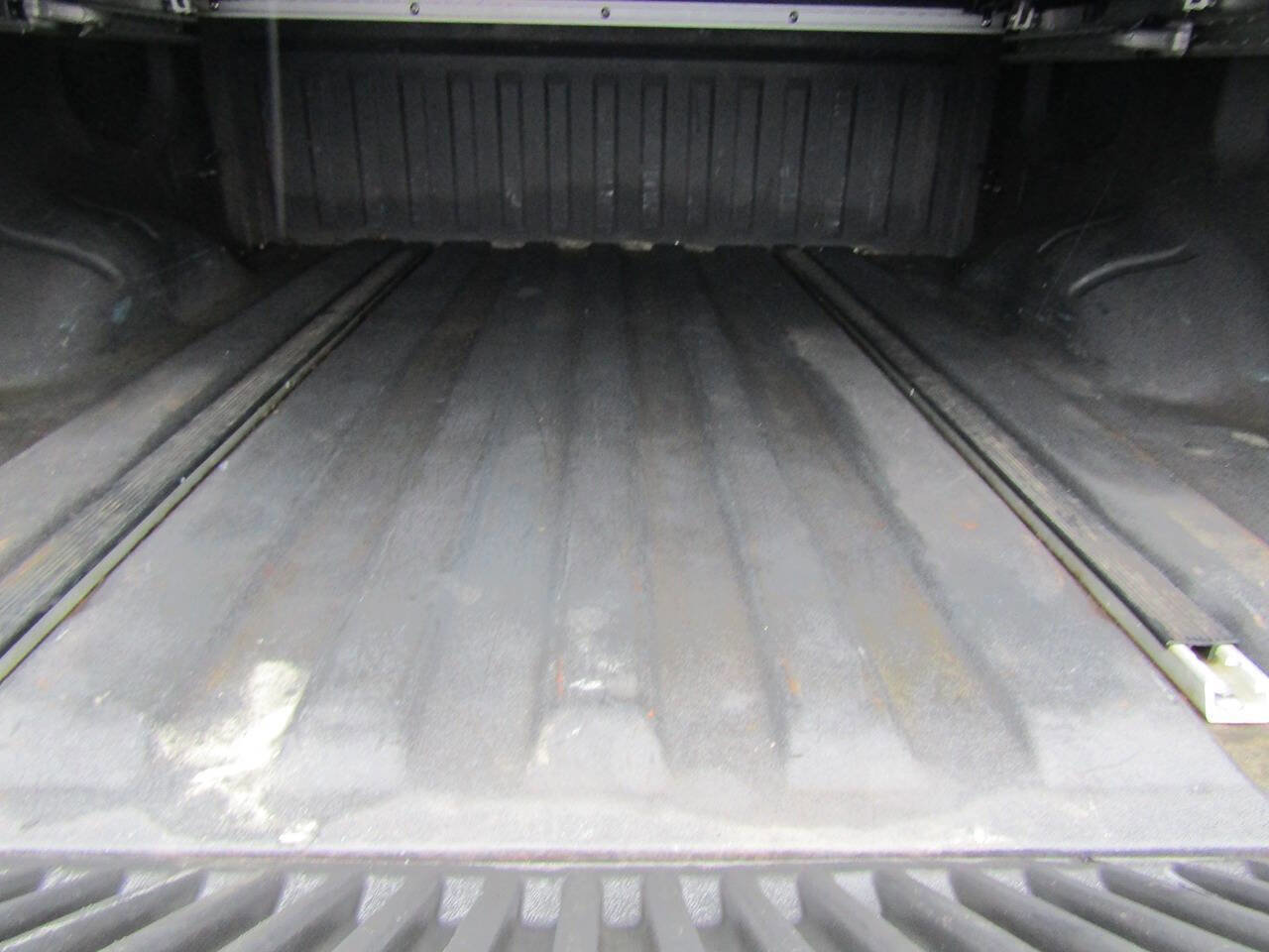 Used 2011 Nissan Titan SL w/ SL Max Utility Pkg image 18