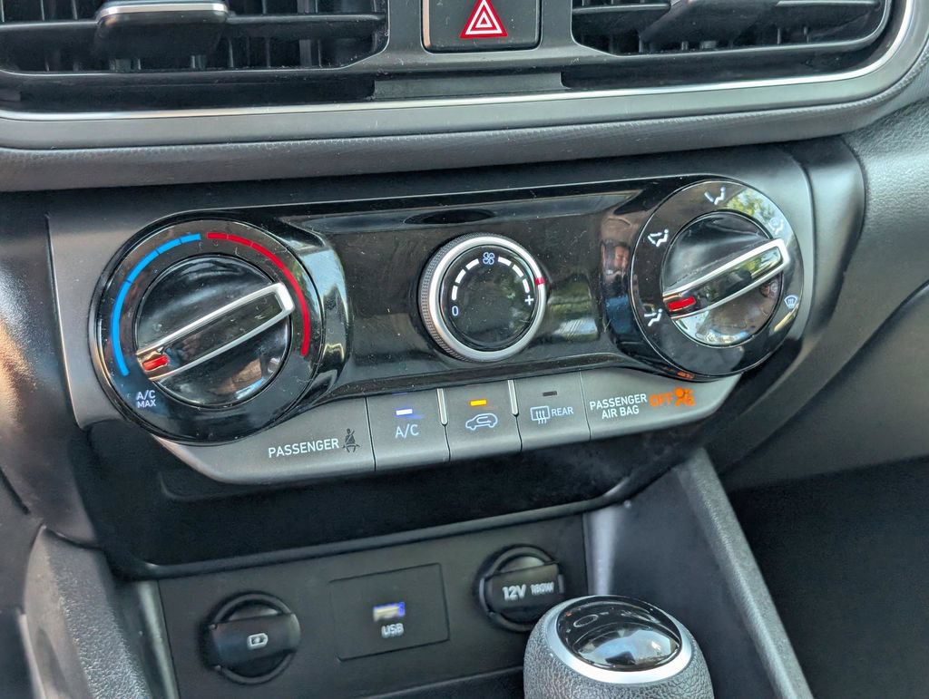Used 2022 Hyundai Kona SEL FWD image 27
