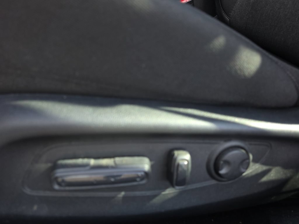 Used 2024 Honda Accord Sport image 11