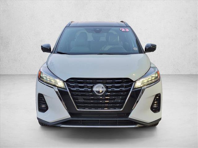 Used 2023 Nissan Kicks SR w/ SR Premium Package FWD image 2