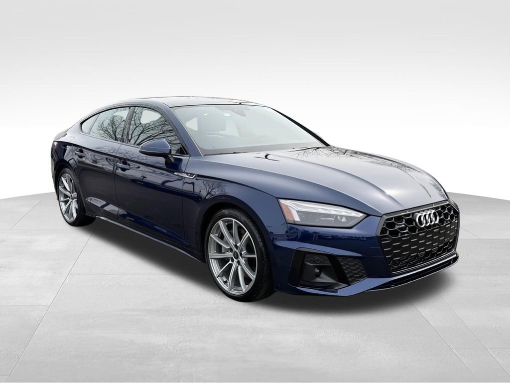 Used 2025 Audi A5 2.0T Premium Plus w/ Convenience Plus Package AWD/4WD image 4