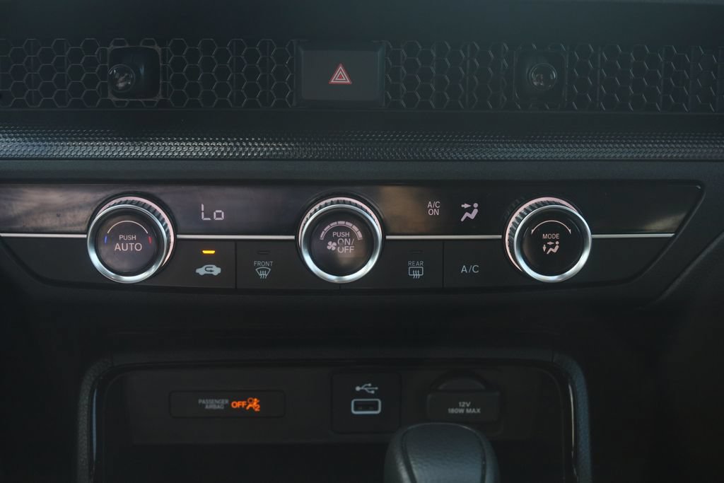 Used 2025 Honda CR-V LX image 8