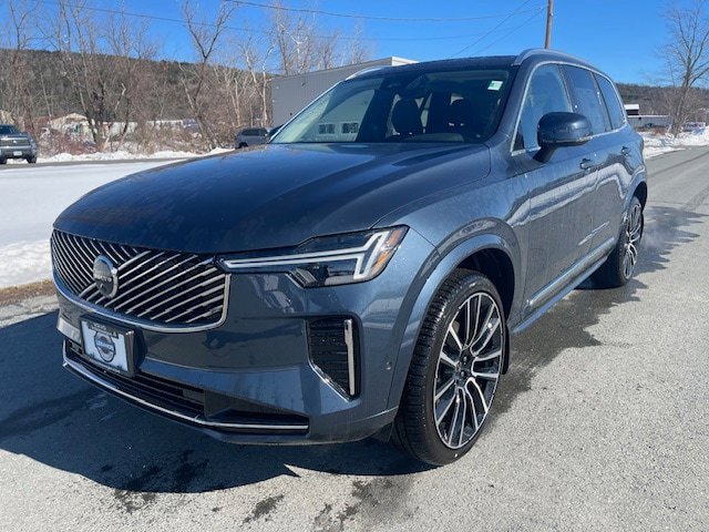 New 2026 Volvo XC90 B6 Plus w/ Protection Package