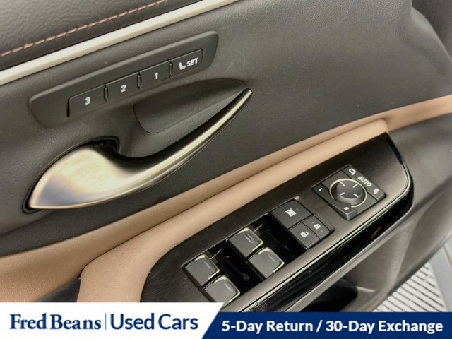 Used 2024 Lexus ES 350 w/ Premium Package FWD image 23