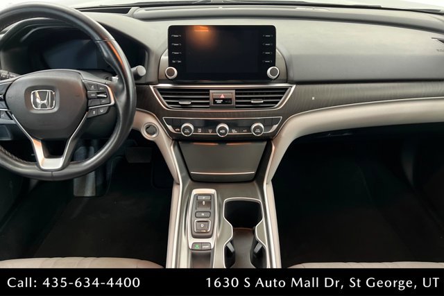 Used 2018 Honda Accord Touring image 13