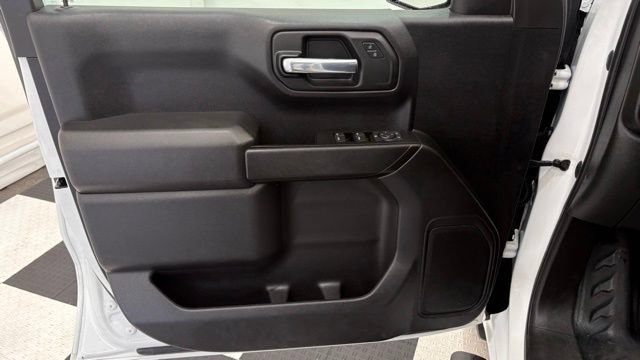 Used 2021 GMC Sierra 1500 4x4 Crew Cab w/ Sierra Value Package image 14