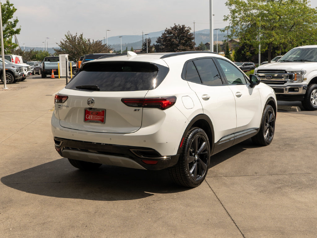 Certified 2023 Buick Envision Essence w/ Technology Package I AWD/4WD image 8