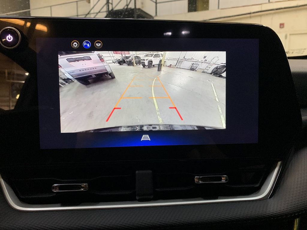 Used 2026 Chevrolet Equinox LT AWD/4WD image 23