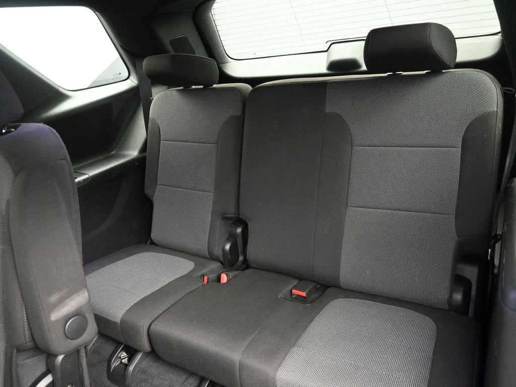 Used 2023 Chevrolet Traverse LT image 15