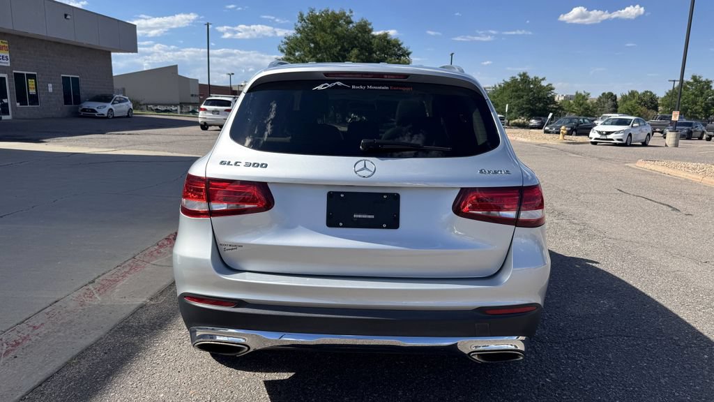 Used 2019 Mercedes-Benz GLC 300 4MATIC image 9