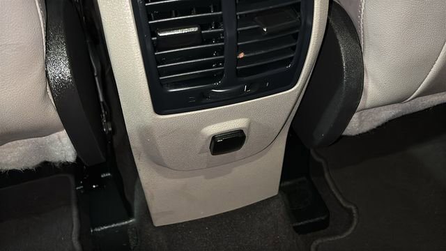 Used 2018 Ford Escape SEL image 8