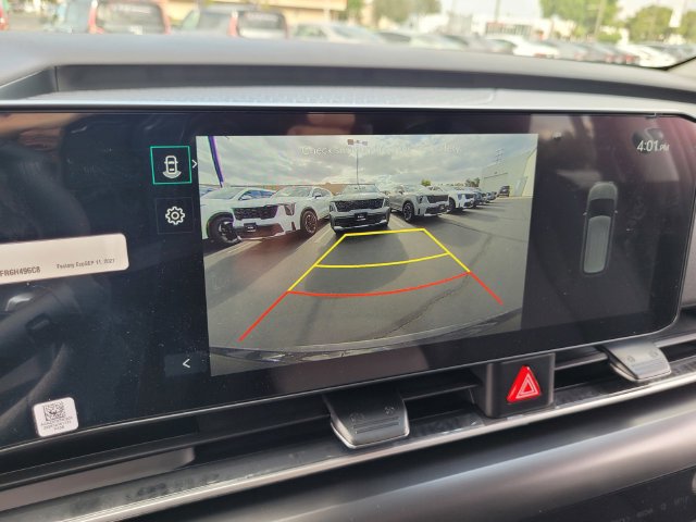 New 2026 Kia Carnival LXS FWD image 10
