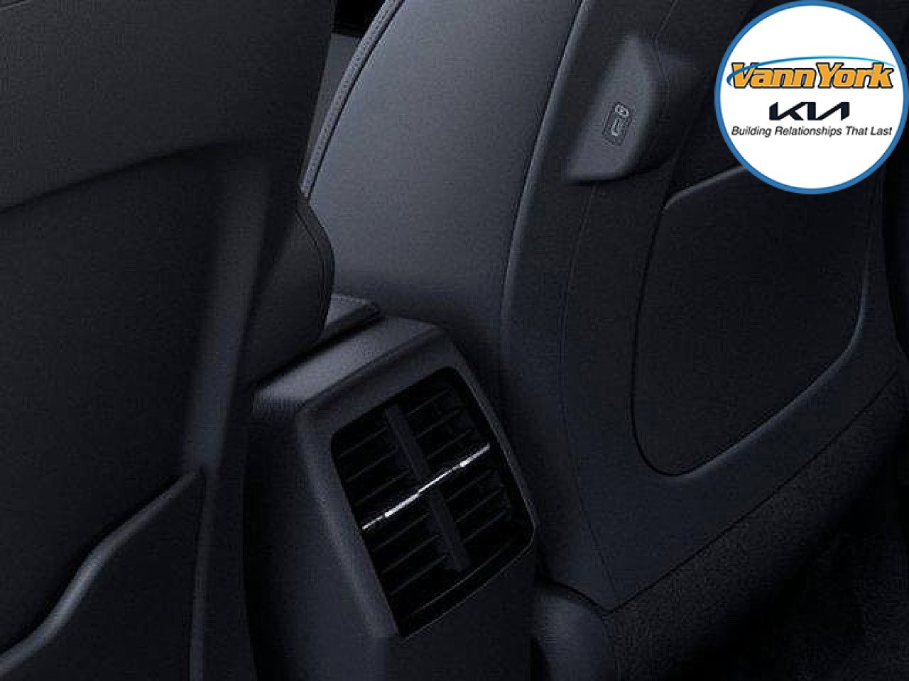 New 2025 Kia Niro EX image 24