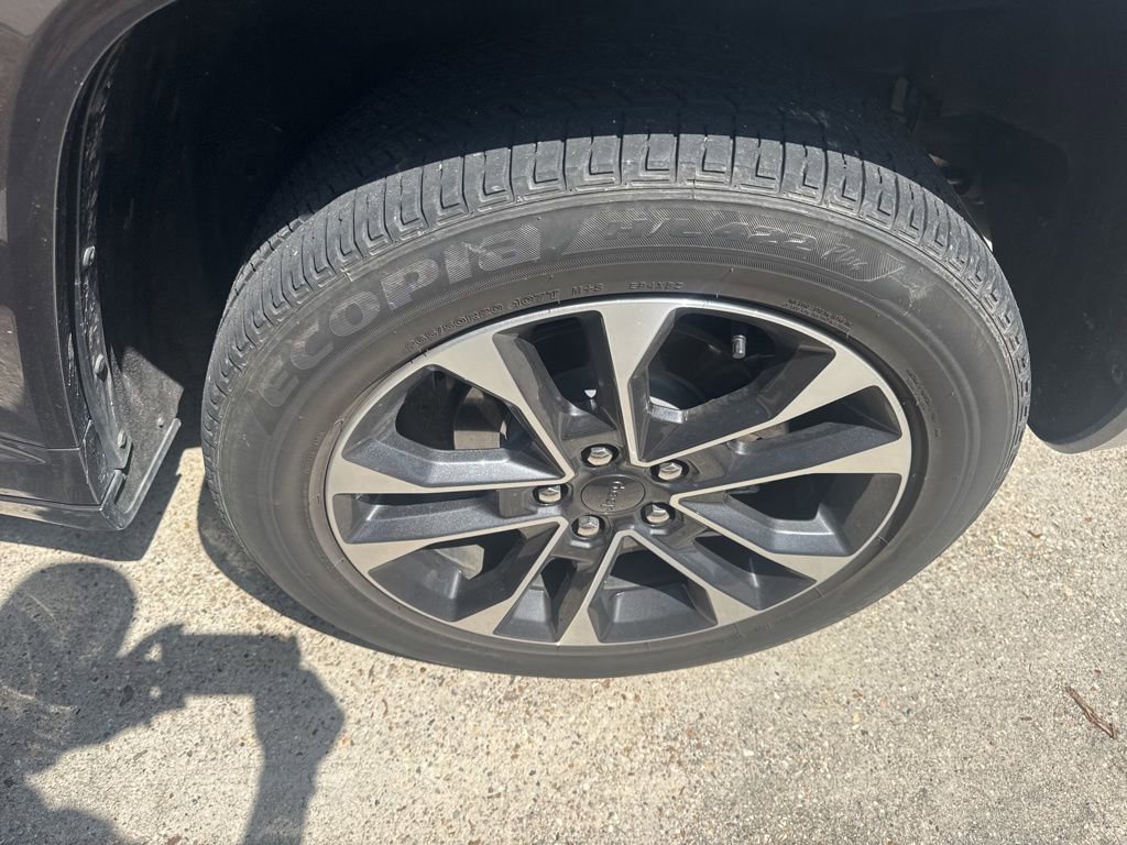 Used 2023 Jeep Grand Cherokee Overland image 23