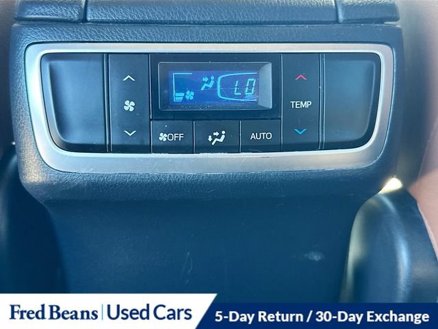 Used 2019 Toyota Highlander Limited AWD/4WD image 33