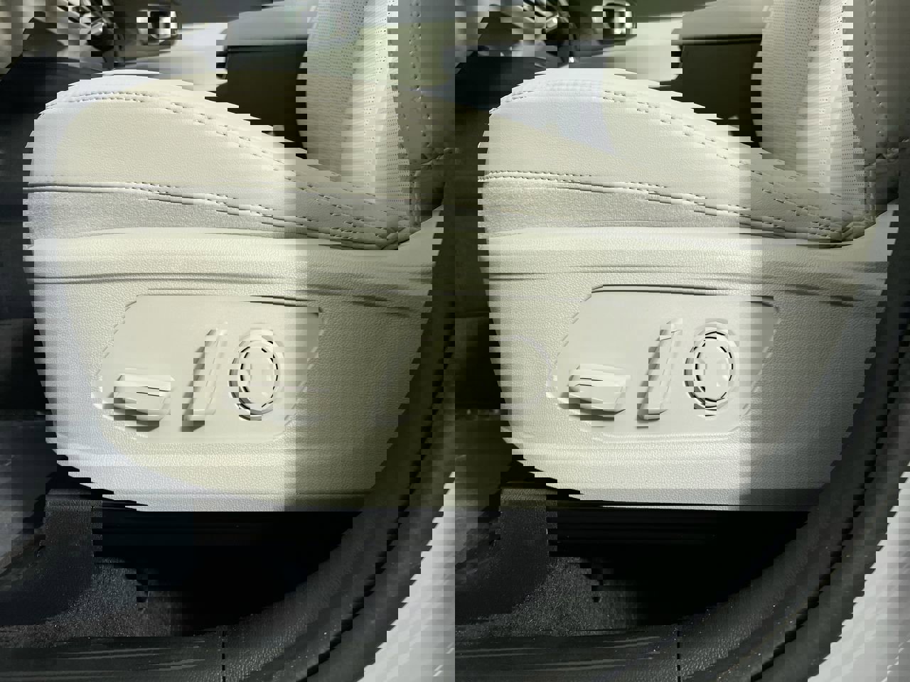 New 2026 Kia Sorento EX image 15