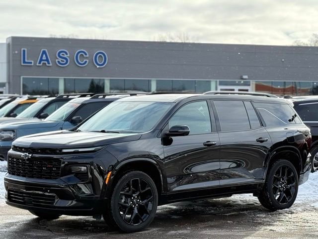 Used 2024 Chevrolet Traverse RS w/ LPO, Floor Liner Package image 1