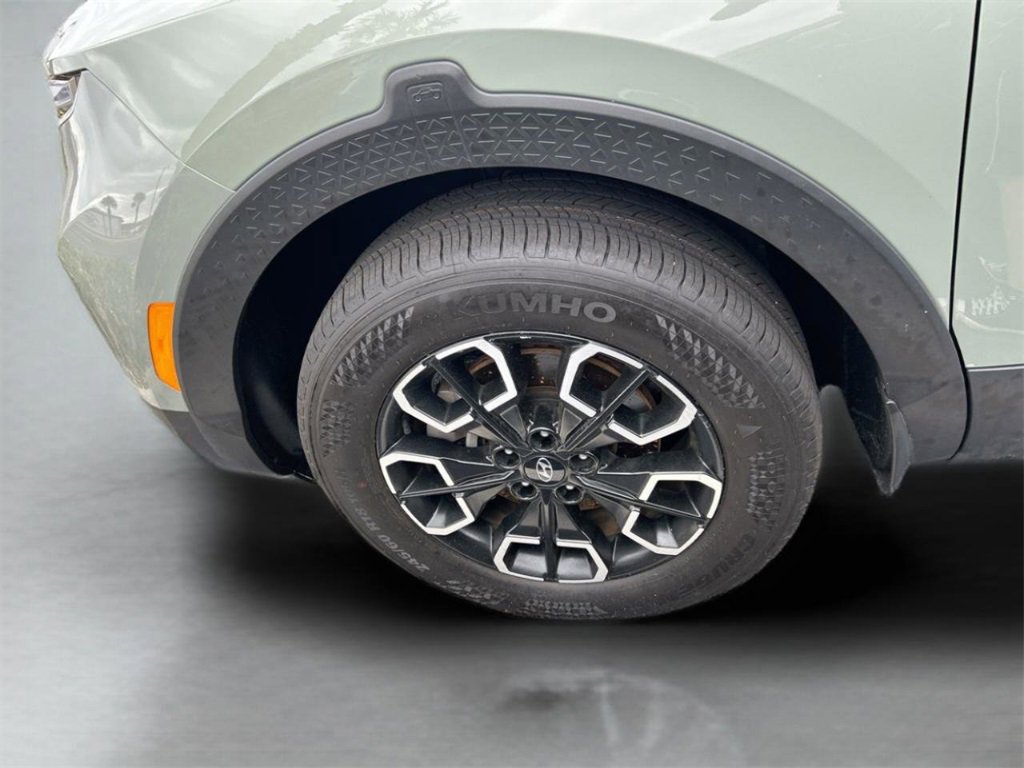 Used 2023 Hyundai Santa Cruz SEL w/ Activity Package image 14