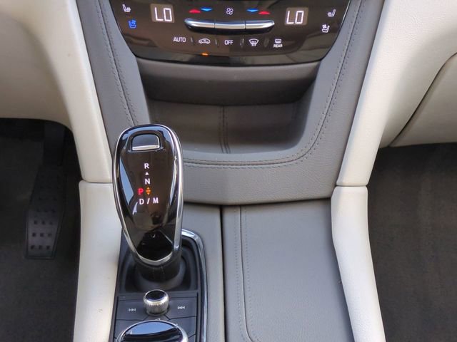 Used 2023 Cadillac XT6 Premium Luxury image 22