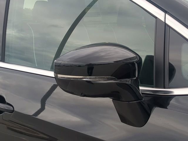New 2027 Chrysler Pacifica Limited FWD image 12