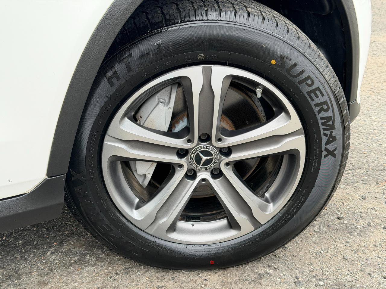 Used 2019 Mercedes-Benz GLC 300 4MATIC image 93