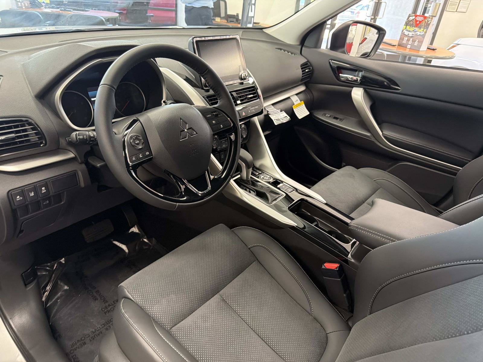 New 2026 Mitsubishi Eclipse Cross SE AWD/4WD image 18
