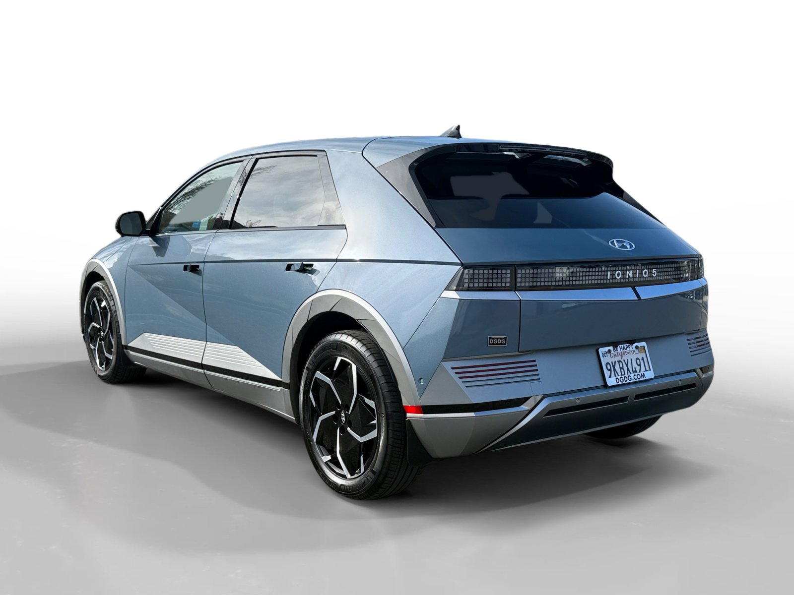 Used 2023 Hyundai Ioniq 5 Limited image 3