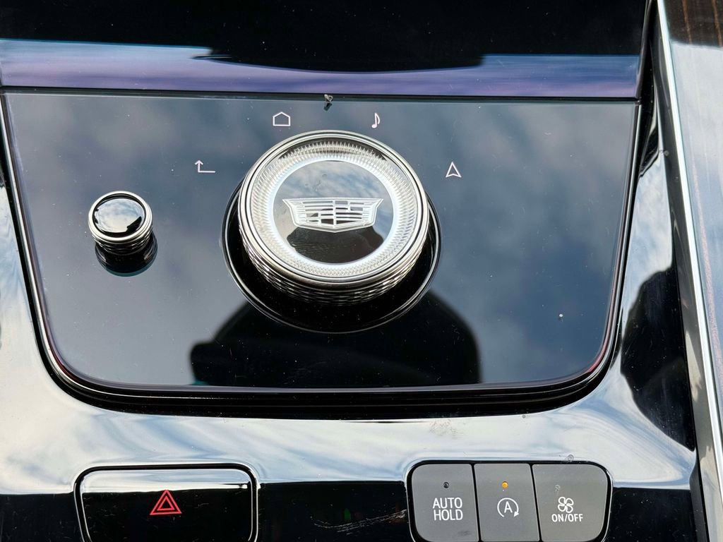 Used 2026 Cadillac Escalade 4WD w/ LPO, Floor Liner Package image 24